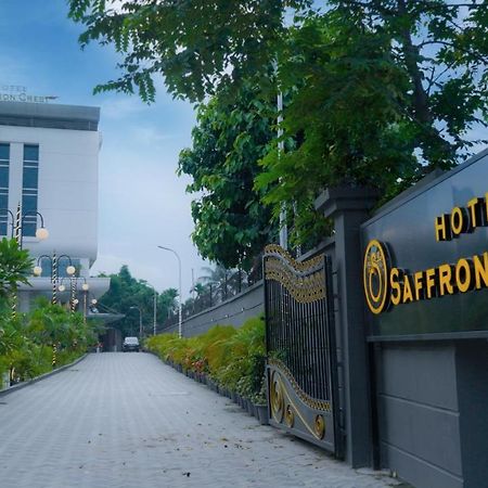 Hotel Saffron Crest Siliguri Zewnętrze zdjęcie